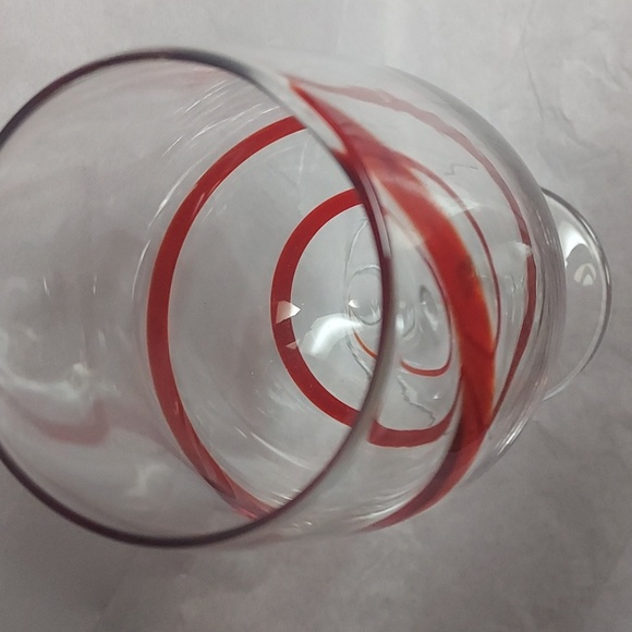 Pier 1 Vintage Red Swirl Wine Glass. - Picture 4 of 8
